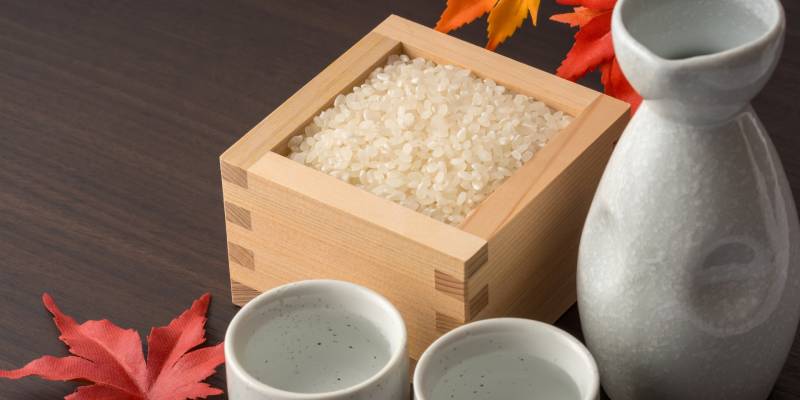 日本酒「純米酒」とは？飲み方や合う料理を解説！おすすめランキング3選も紹介